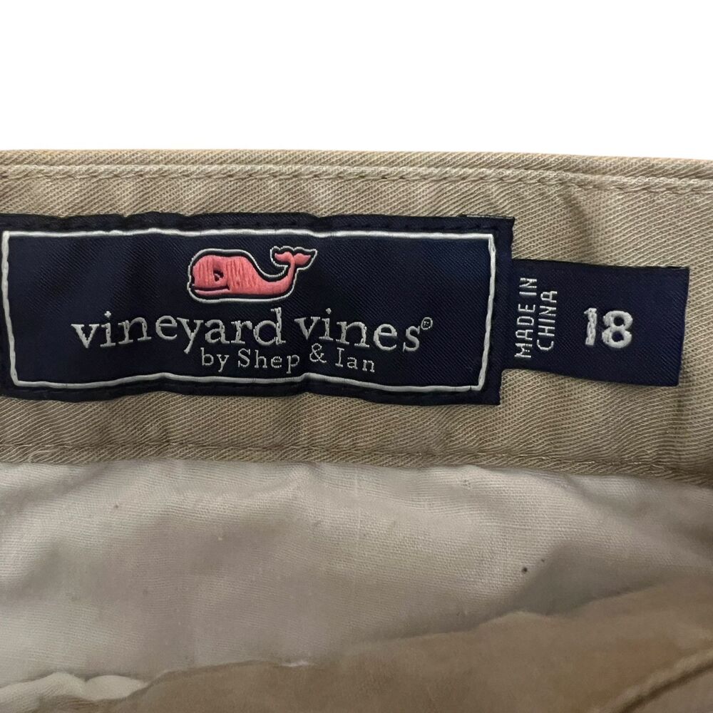 Vineyard Vines Boys Chino Pants Sz 18 Shark Fish - Picture 4 of 8